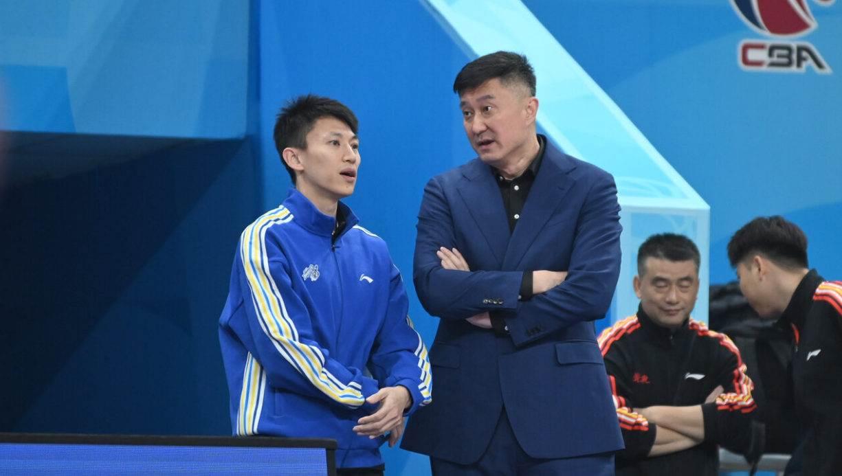 开云中国-古德温控诉杜锋教唆球员使坏 山西外援拱火：他们用犯规找乐子